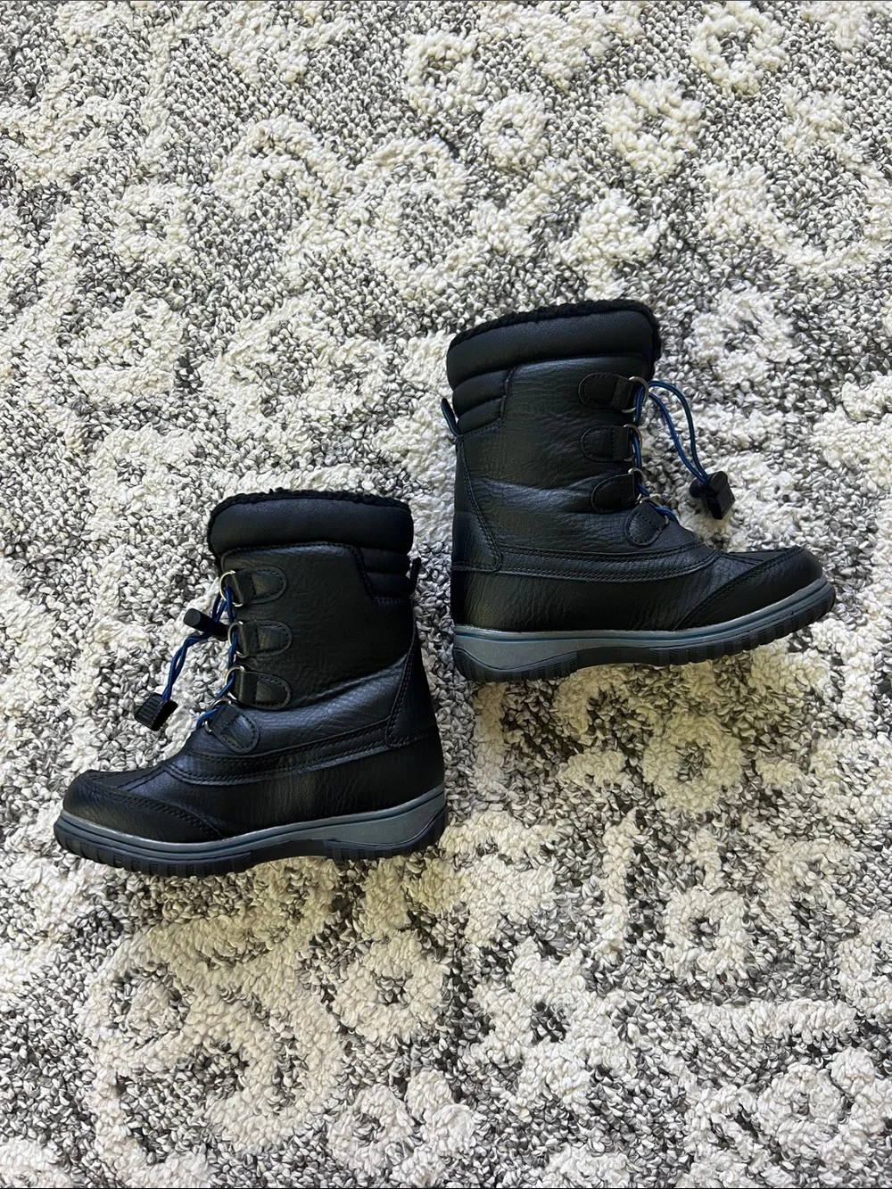totes Kids Black Winter Boots with Blue Trim